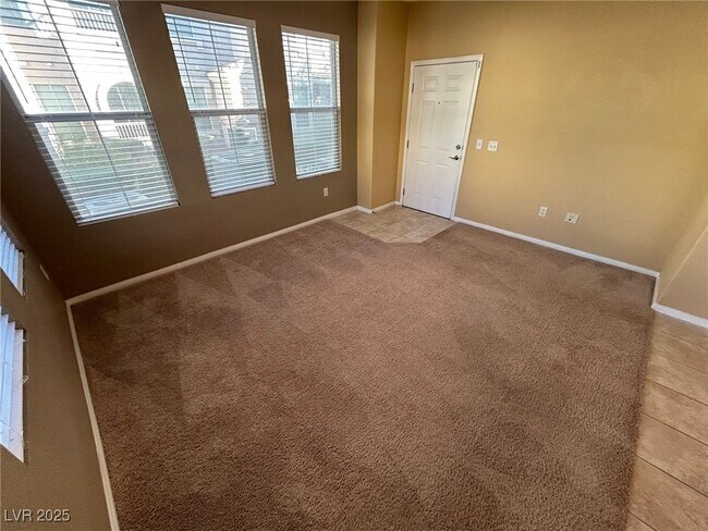 Foto del edificio - 10550 W Alexander Rd