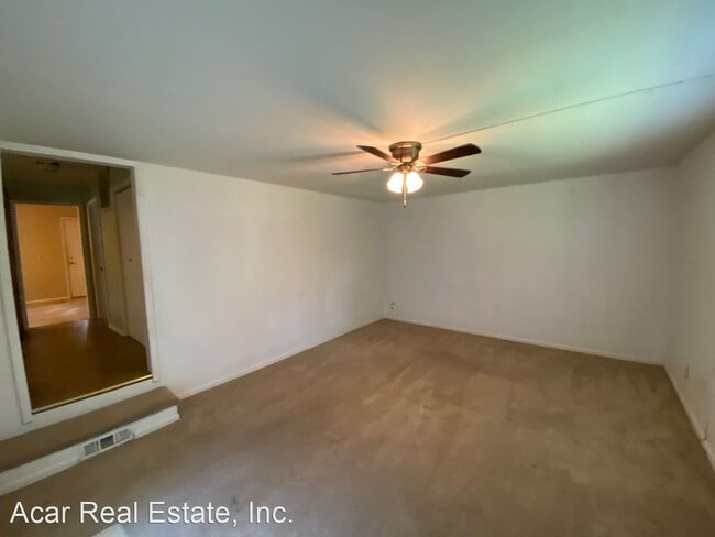 Foto del edificio - 4 br, 2 bath House - 14 Redbud Lane