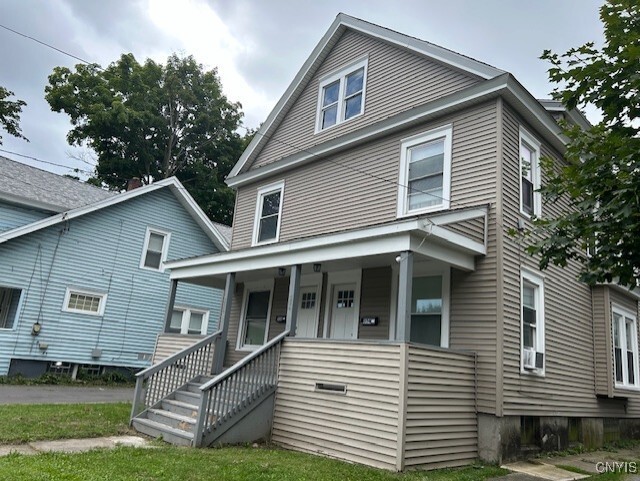 Building Photo - 356 Valley Dr
