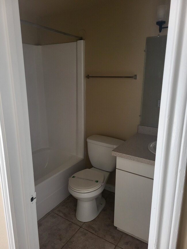 Building Photo - Stonewood