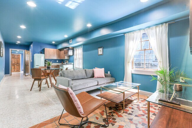 Photo - 1808 Moss St Townhome