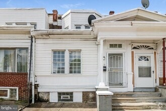 Building Photo - 2230 S 70th St