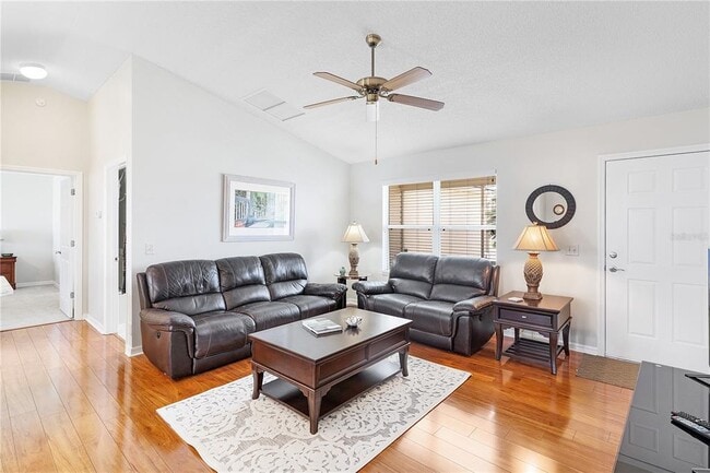 Foto del edificio - 1389 Murrells Inlet Loop