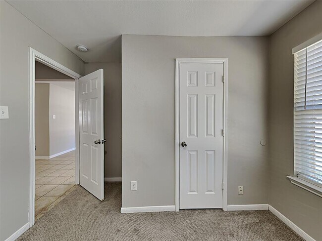 Foto del edificio - 603 Aweigh Dr