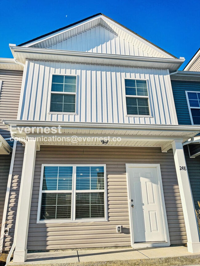 Building Photo - 248 Tara Ct