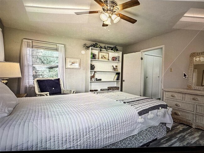 Foto del edificio - 120 5th St