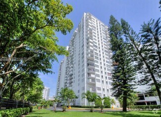 Building Photo - 2780 NE 183rd St