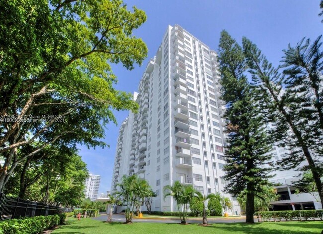 Photo - 2780 NE 183rd St Apartment
