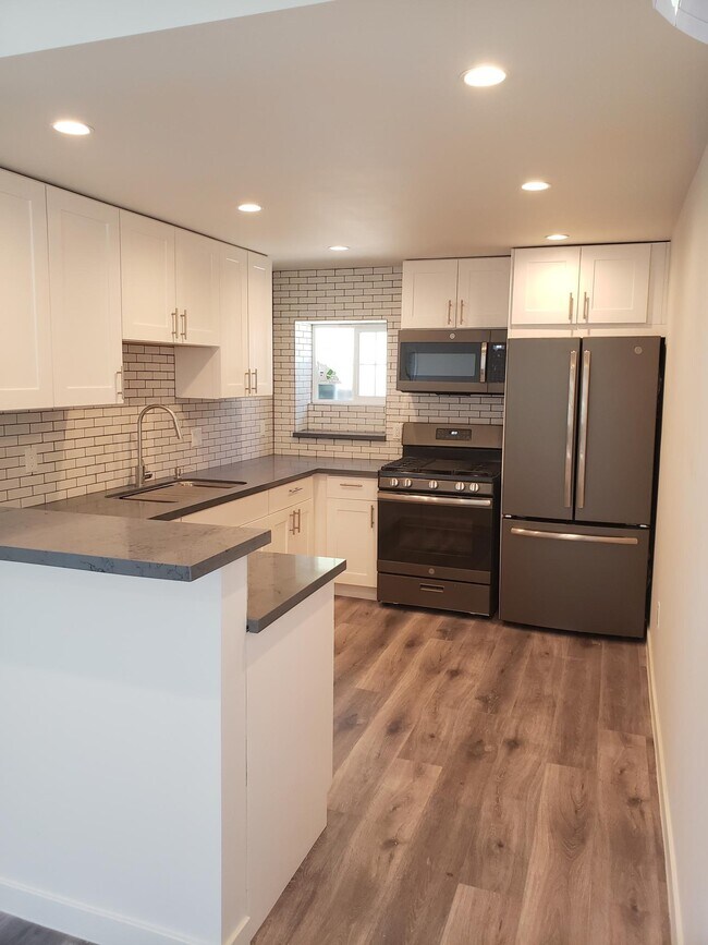 Foto del edificio - 202 Bentley Cir