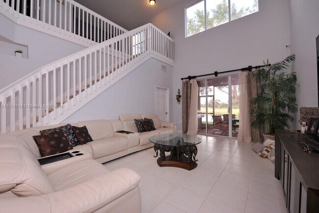 Foto del edificio - 7901 S Aragon Blvd