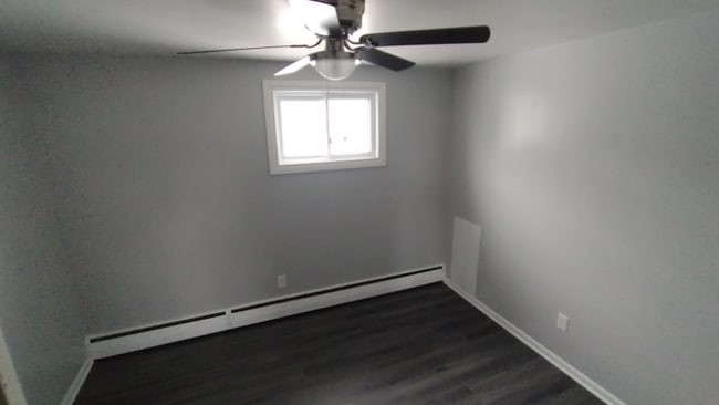 Building Photo - 57 Kirby Ave