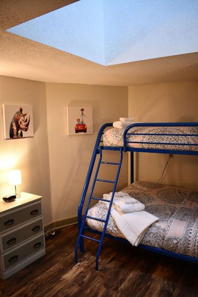 Foto del edificio - 1171 Brook Rd