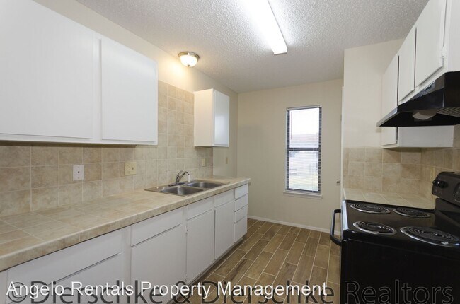 Foto del edificio - 3 br, 2 bath House - 830 Van Zandt