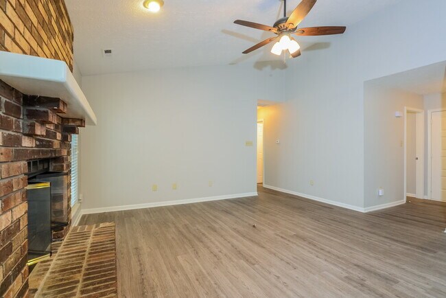 Building Photo - 9222 Ratcliff Ct
