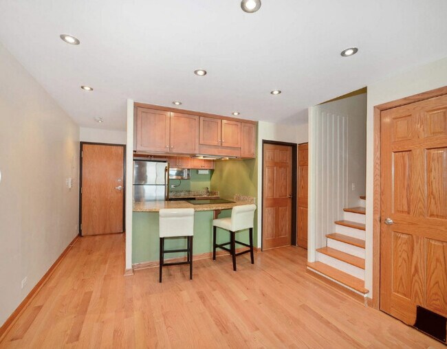 Foto del edificio - 2660 N Halsted St