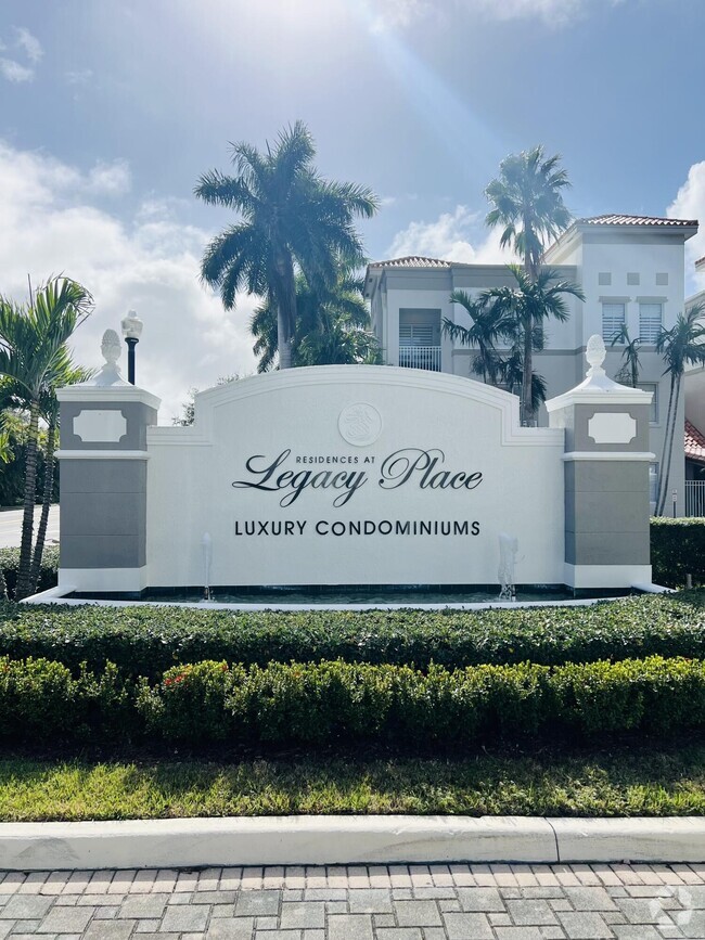 Building Photo - 11021 Legacy Dr