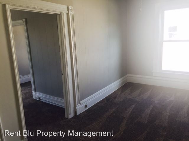 Building Photo - 740 Bridge St NW