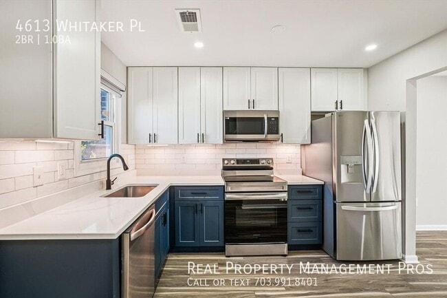 Foto del edificio - 4613 Whitaker Pl