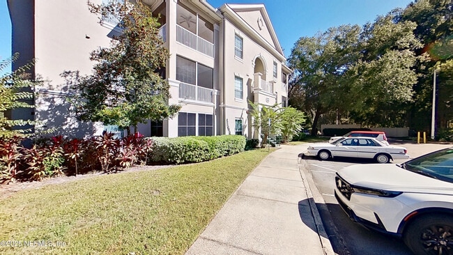 Building Photo - 8601 Beach Blvd