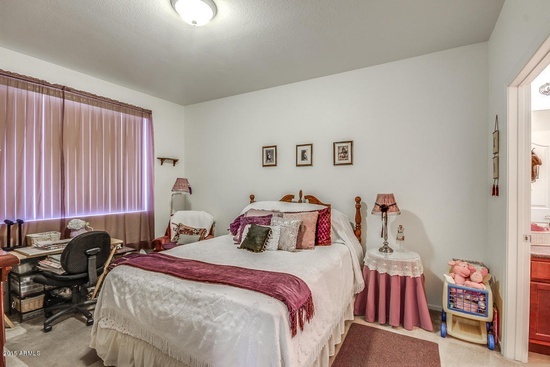 bedrrom - 16013 S Desert Foothills Pky