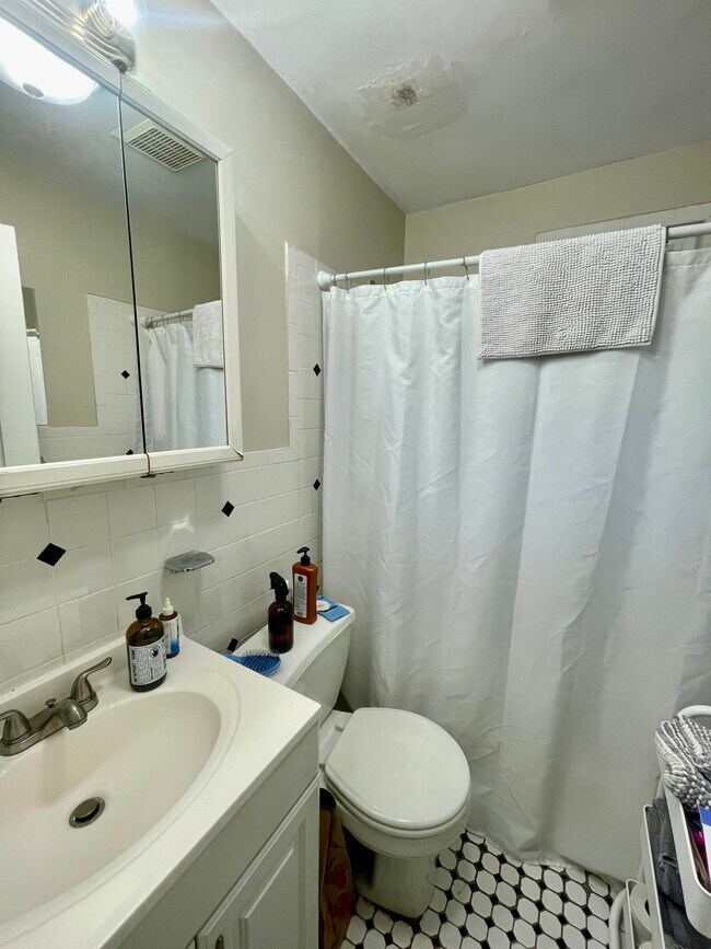 Foto del edificio - 1 Torpie St