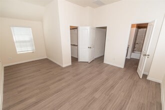 Building Photo - 5310 Rio Ramos Ct