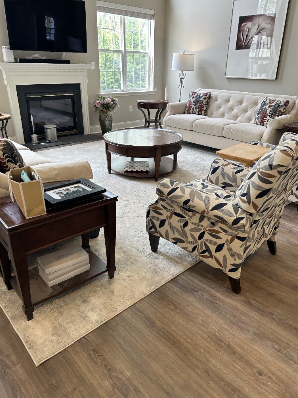 Building Photo - 8484 Oak Run Way