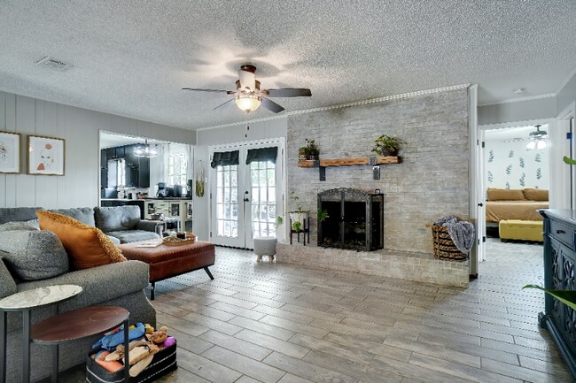 Foto del edificio - 1711 Castle Rd