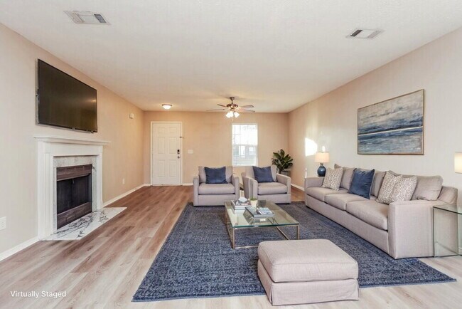 Building Photo - 5221 Sunsail Dr