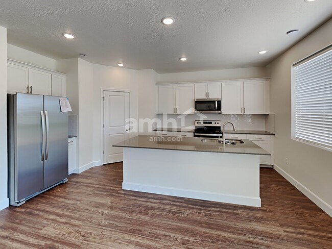 Building Photo - 288 Allen Ln