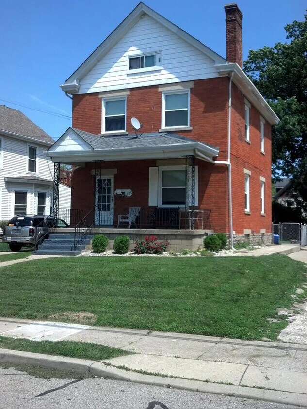 Primary Photo - 4106 Carter Ave