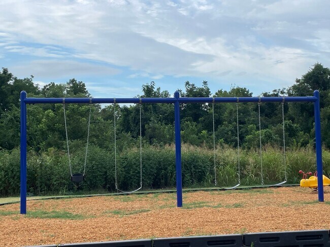 Photo - Mustang Schools House