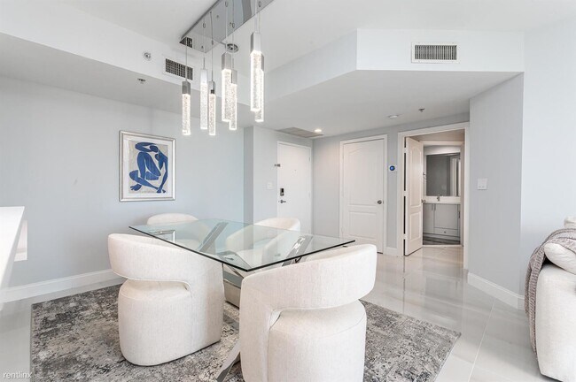 Foto del edificio - 2 br, 2 bath Condo - 100 N Federal Hwy Apt...