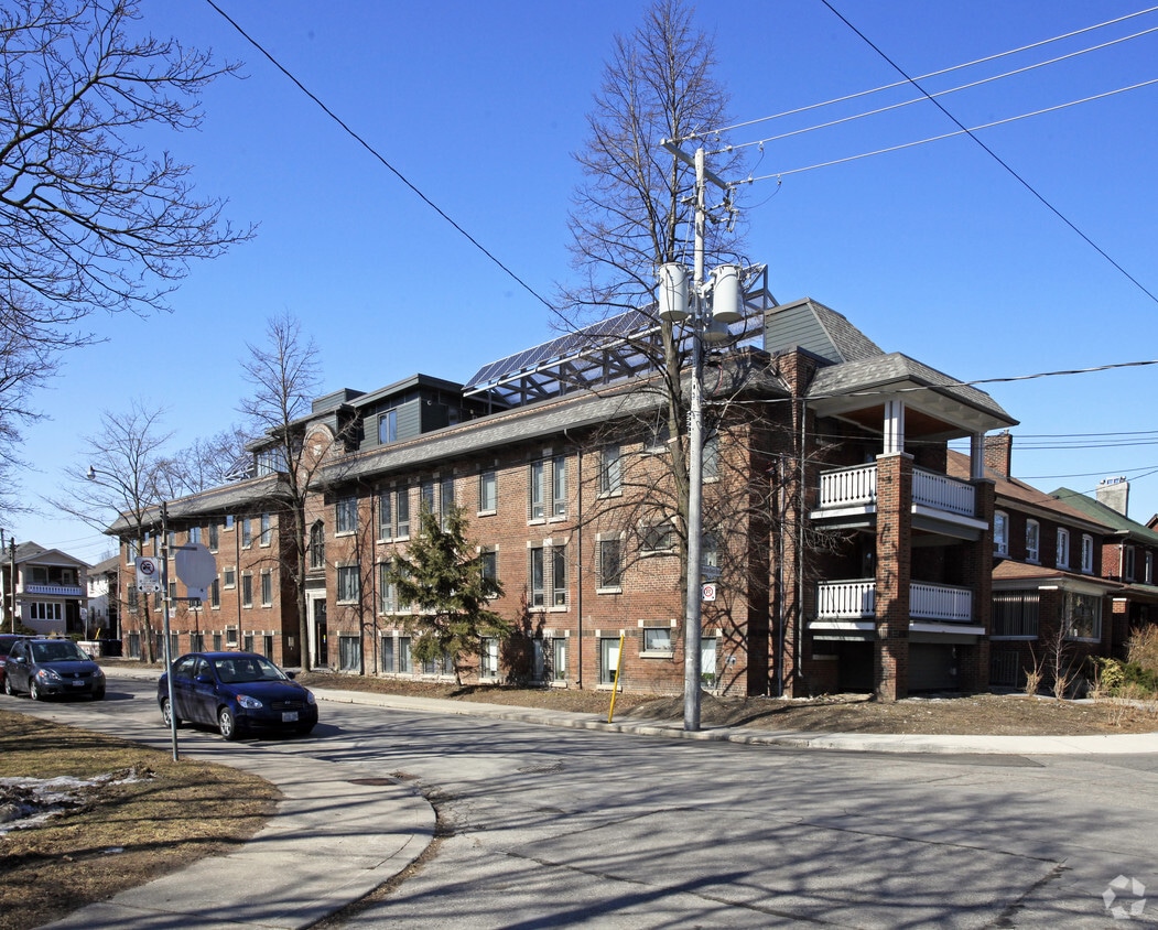 Building Photo - Hubbard Apartments