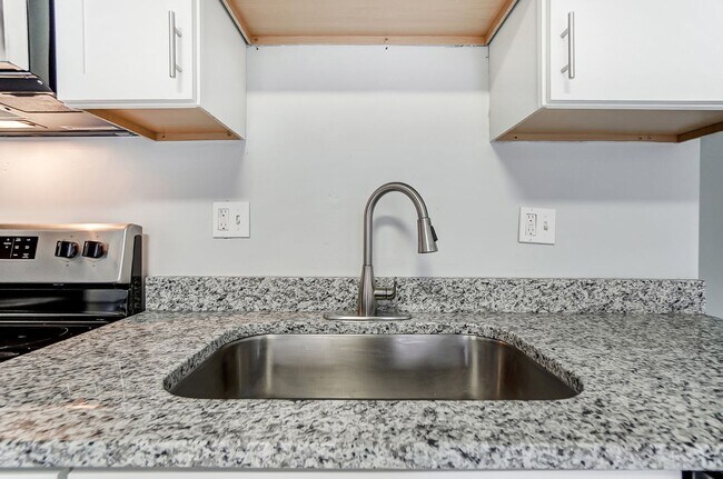 Foto del edificio - Three Bedroom Home in Hamilton!