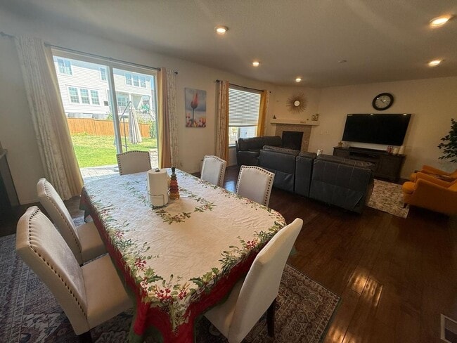 Building Photo - Charming 4BR House in Parker