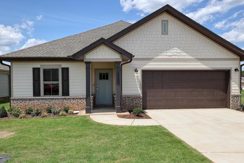 Foto principal - 14440 Mountain Strm Dr