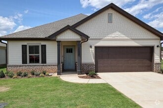 Building Photo - 14440 Mountain Strm Dr