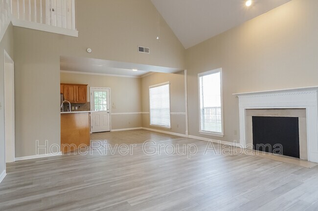 Building Photo - 200 Heather Ridge Cir