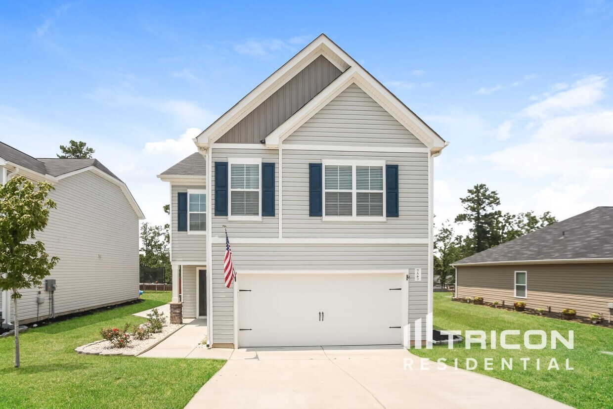 Foto principal - 725 Vanguard St