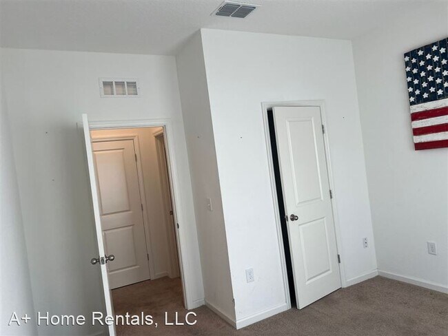 Building Photo - 896 Orchid Grove Blvd