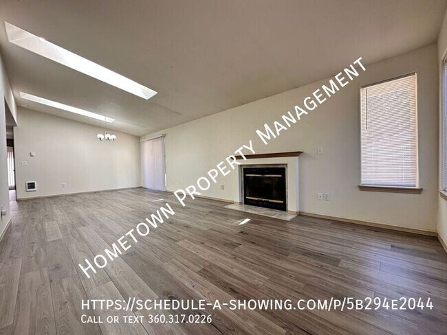 Foto del edificio - 9041 Steilacoom Rd SE