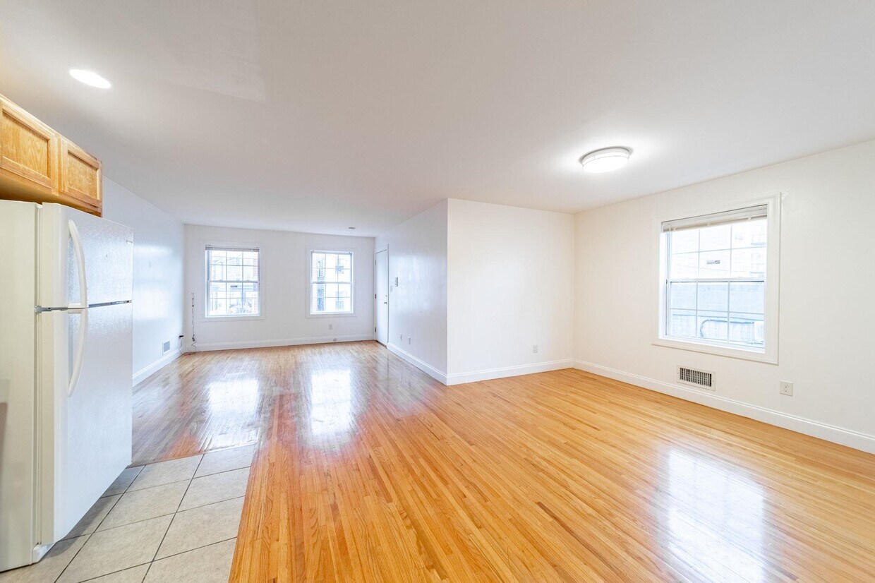 99 Oxford Ave, Jersey City, NJ 07304 House Rental in Jersey City, NJ