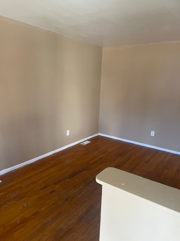 Foto del edificio - 18185 Greeley