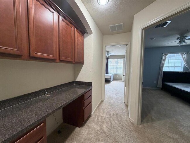 Foto del edificio - 3069 Ashland Ln N