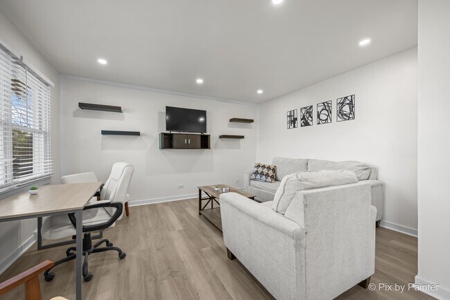Building Photo - 538 Harold Ave