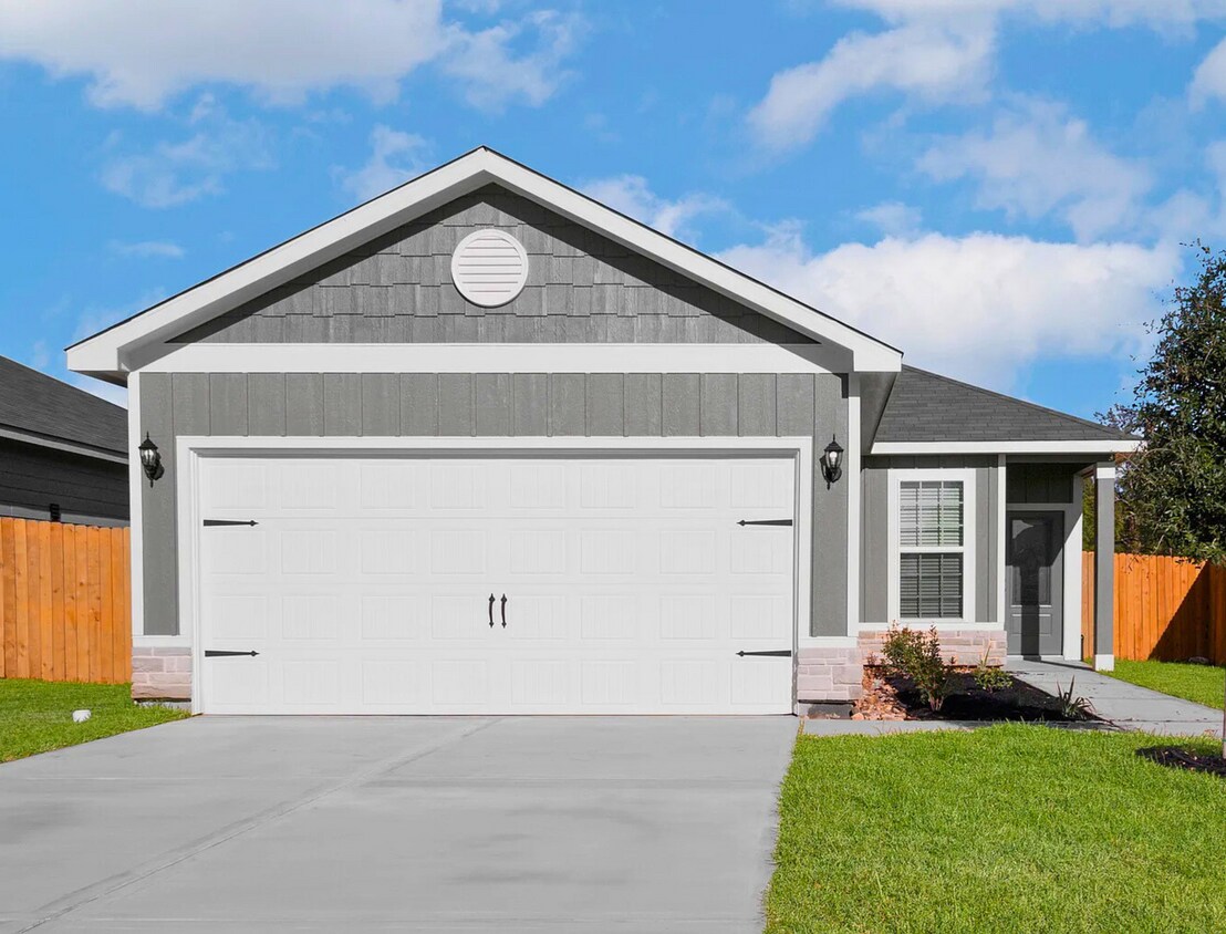 Foto principal - 15419 Maple Ter Dr