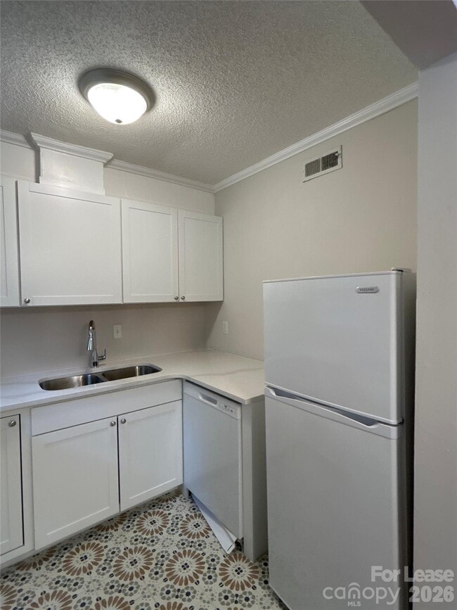 Foto del edificio - 926 Hollywood St