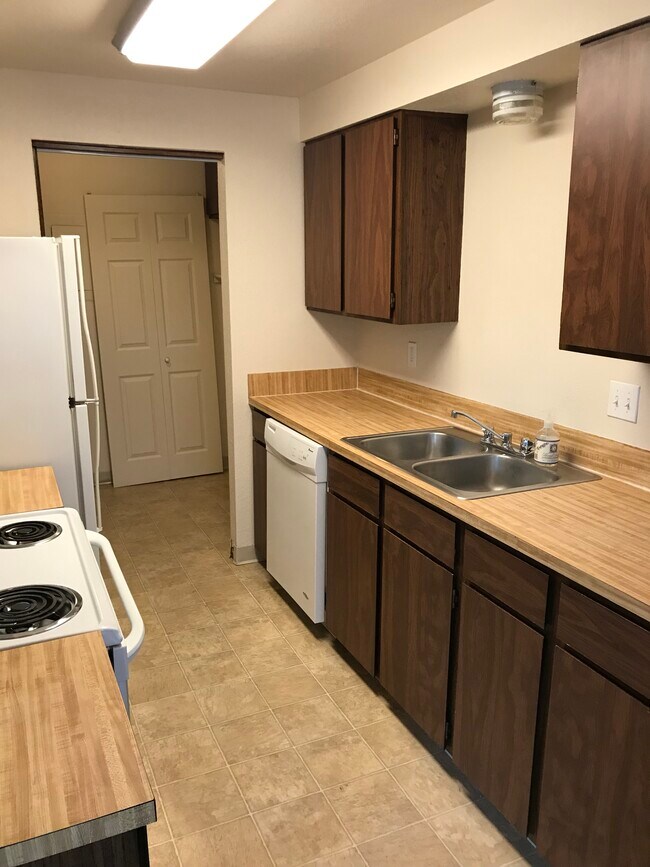 Foto del edificio - 6923 W Grunder St