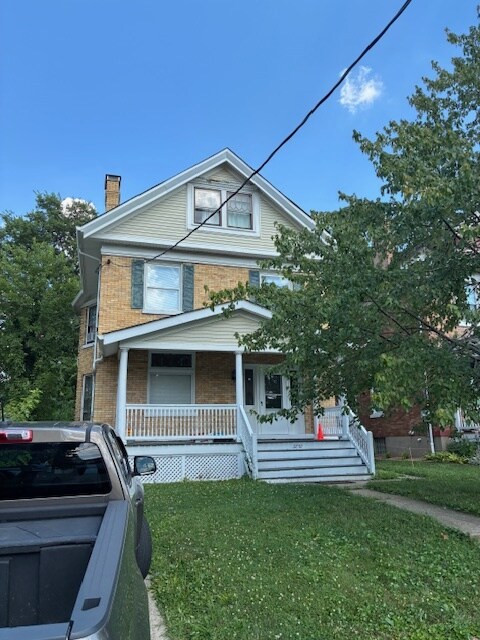 Foto principal - 3752 Regent Ave